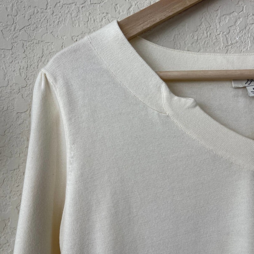 J .JILL | SWEATER SIZE MEDIUM CREAM LONG SLEEVES V-NECK - Picture 3 of 9